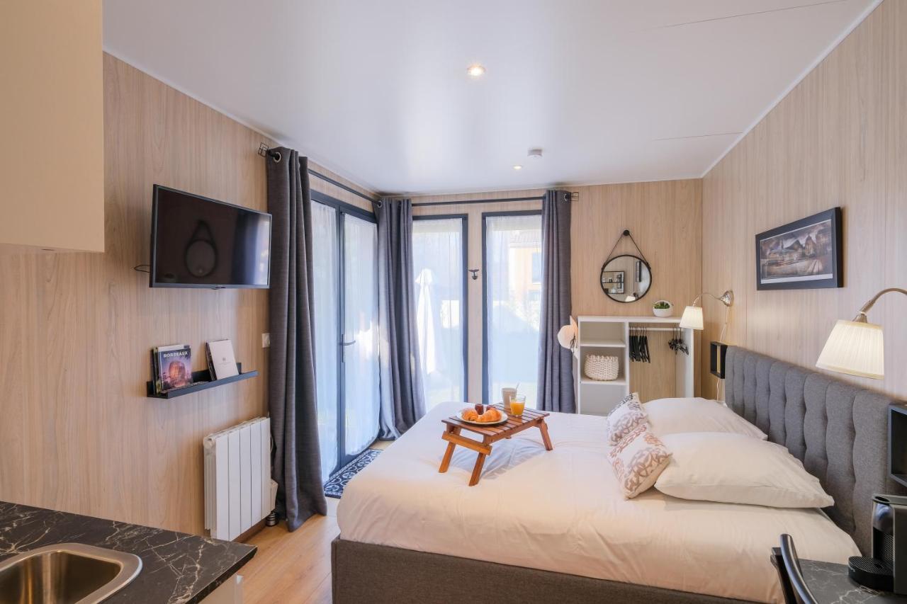 Les Suites D'Alienor-Suite Mimosa Pessac Exterior foto